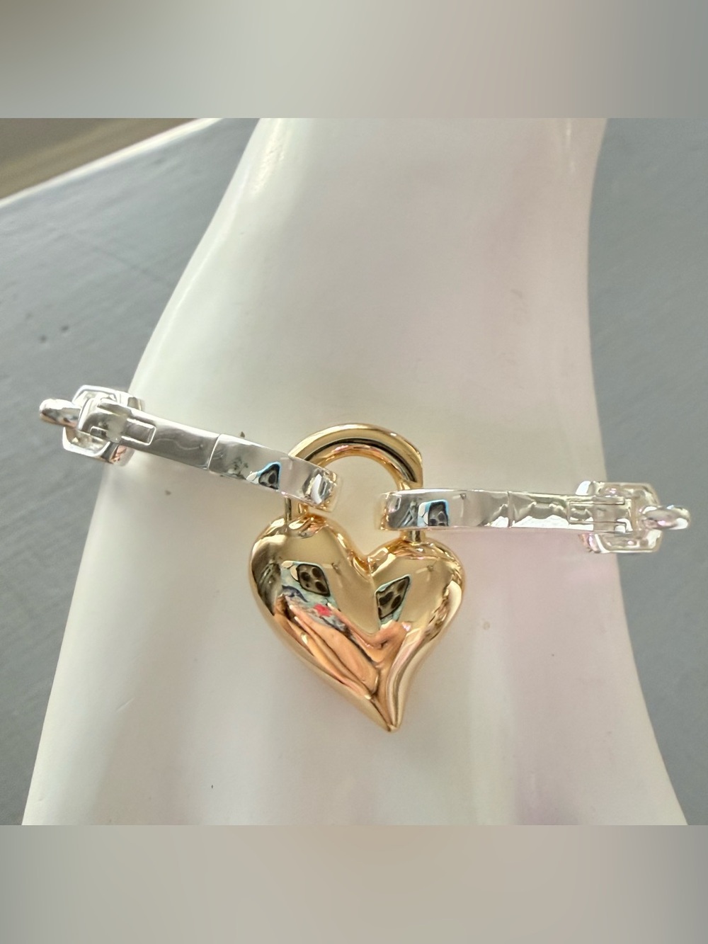 Jenny Bird Gold Heart Paperclip Chain Bracelet